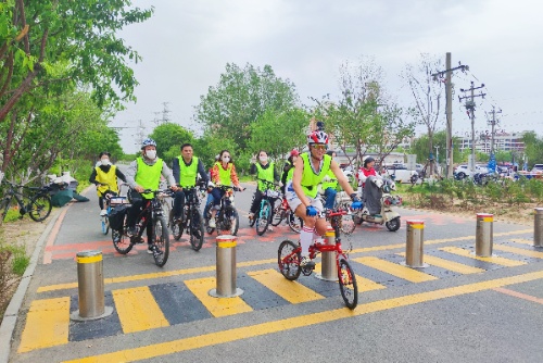 骑行3队.jpg